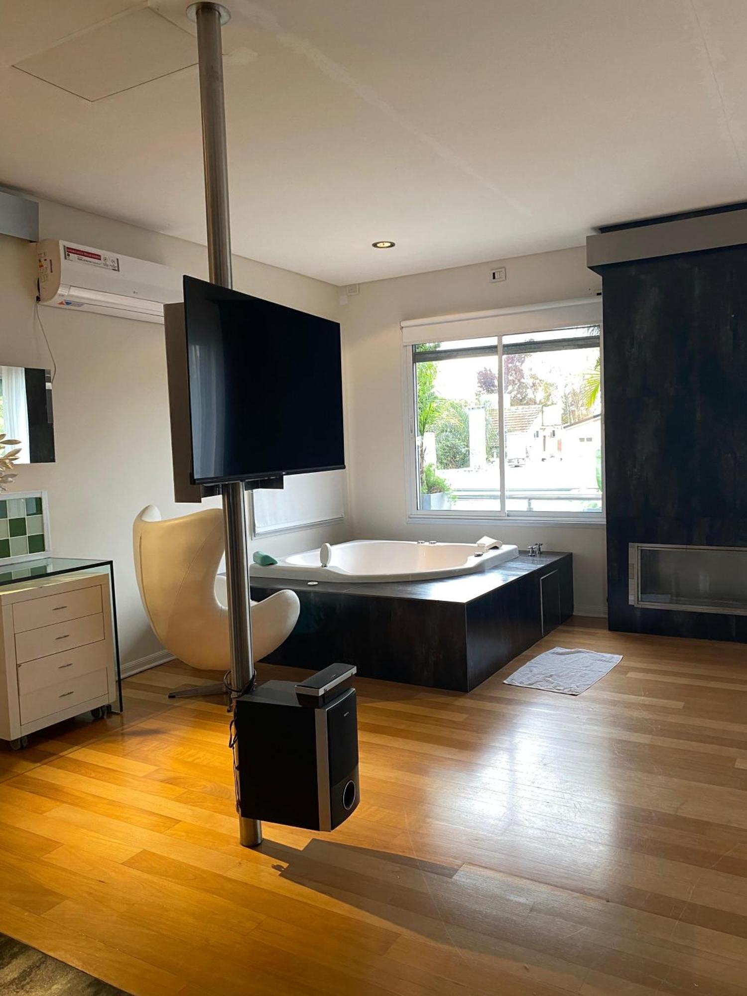 Bed and Breakfast Cool Clima Olivos Esterno foto